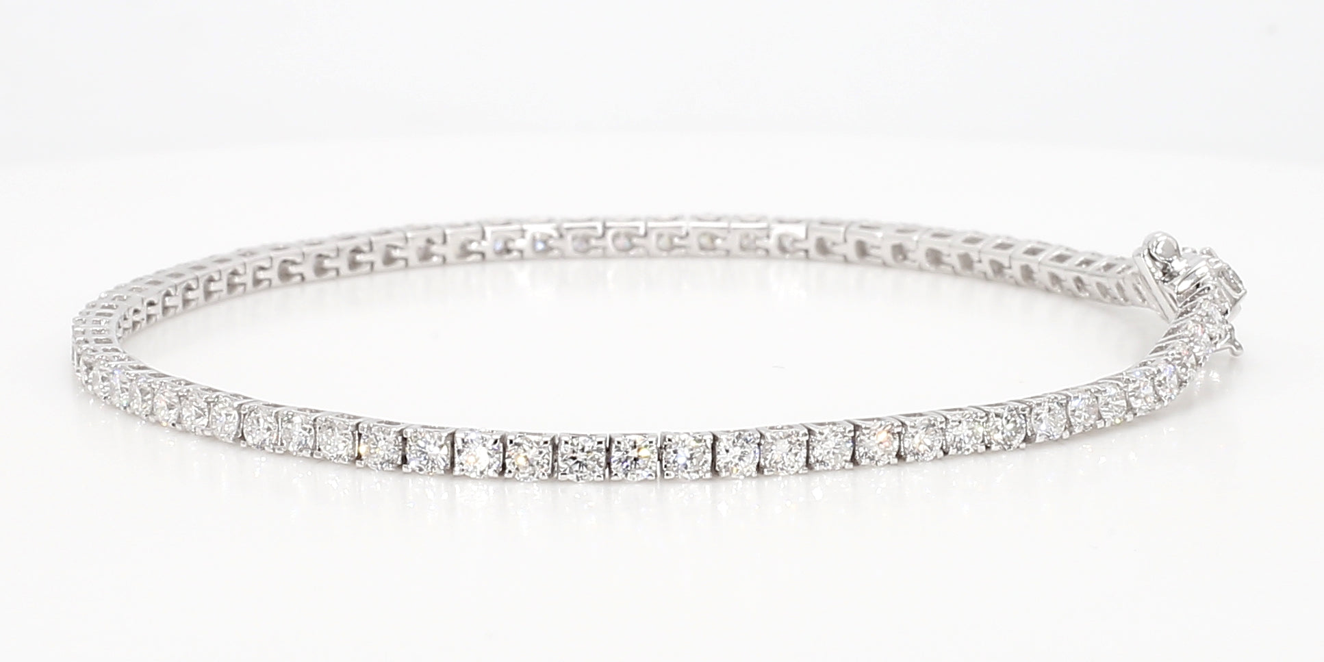 Round Shape Lab Grown Diamond Tennis Bracelet 1-10 Carat TW LW.