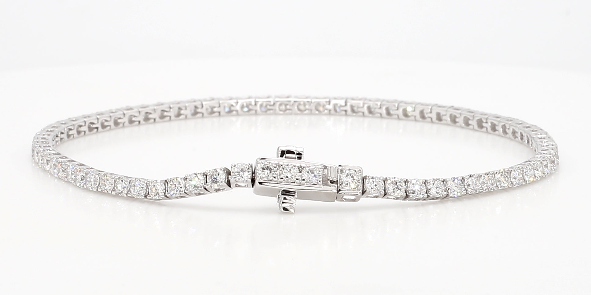 Round Shape Lab Grown Diamond Tennis Bracelet 1-10 Carat TW LW.